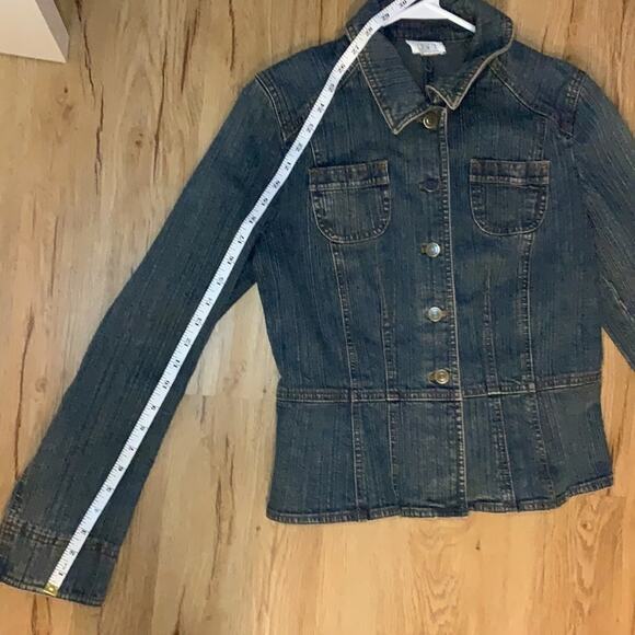Loft Jean Jacket Size 6 Light Wash Buttons - Picture 11 of 12